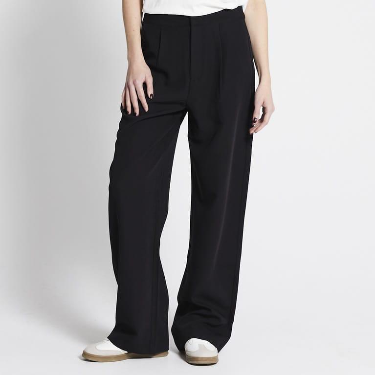 Black Long Length Pleated Trouser