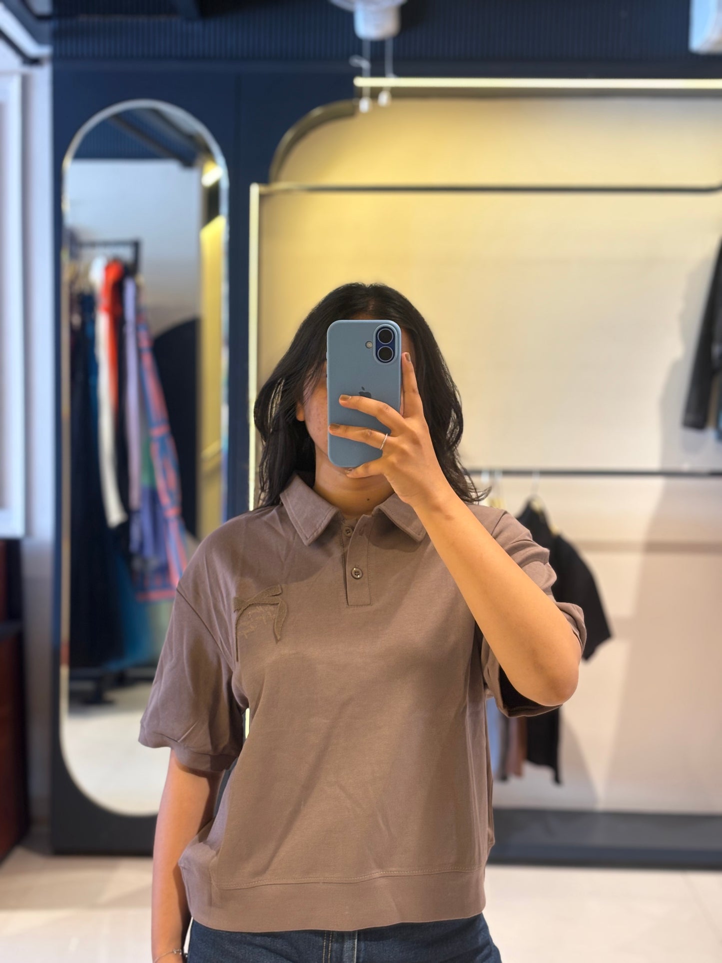 Bow Collared T-shirts