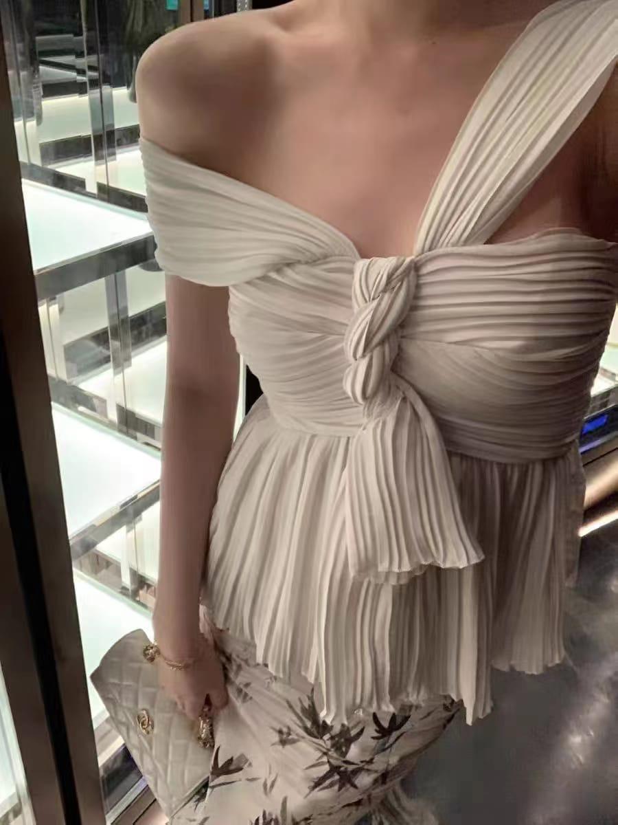 Tied Sleeveless Top