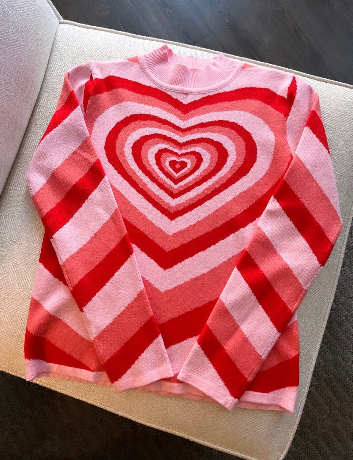 Infinity Heart Pullover