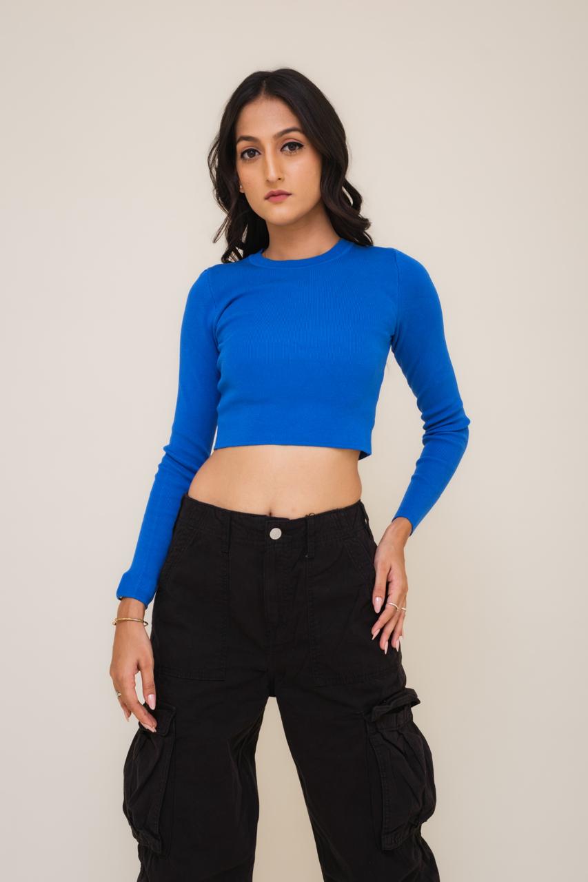 Rounded Neck Fitted Crop Top