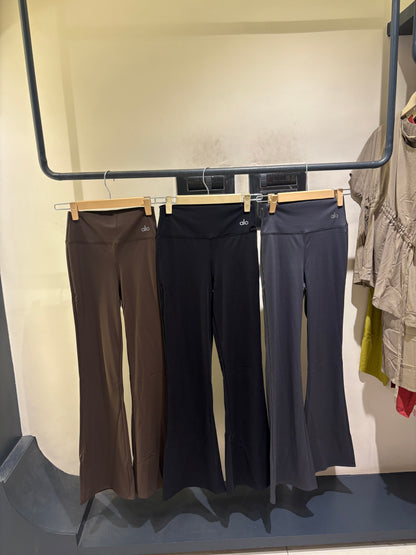 Alo Flared Gym Pants