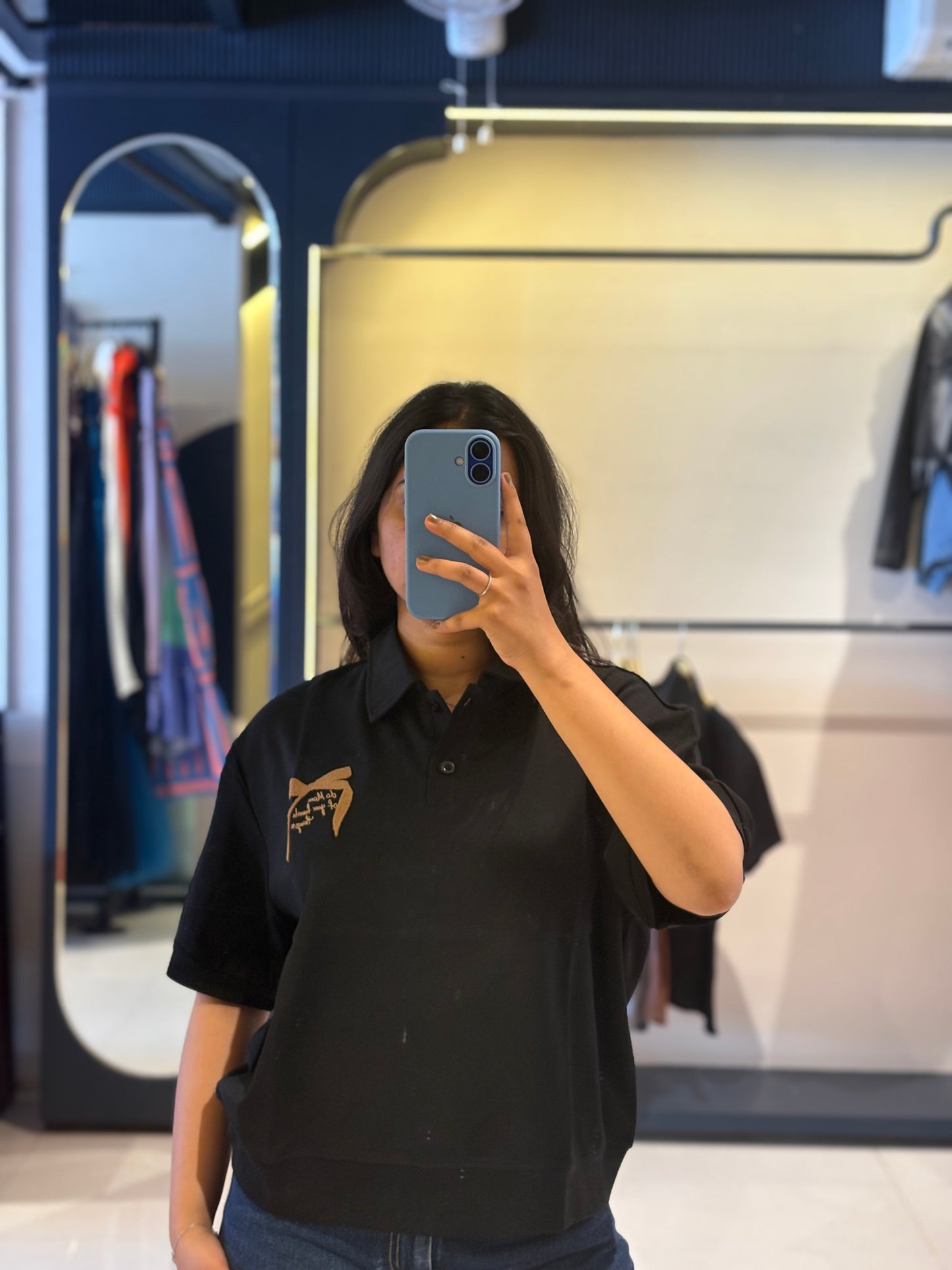 Bow Collared T-shirts