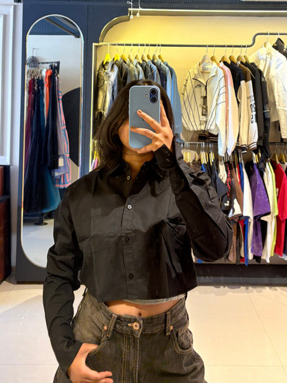 HM Cropped Black Shirt