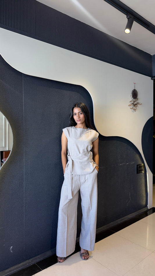 Knot-Waist Coord