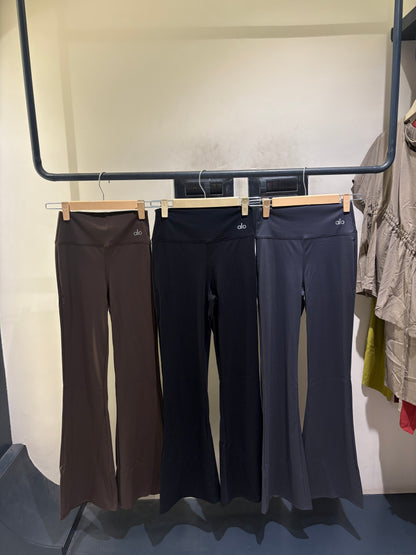 Alo Flared Gym Pants