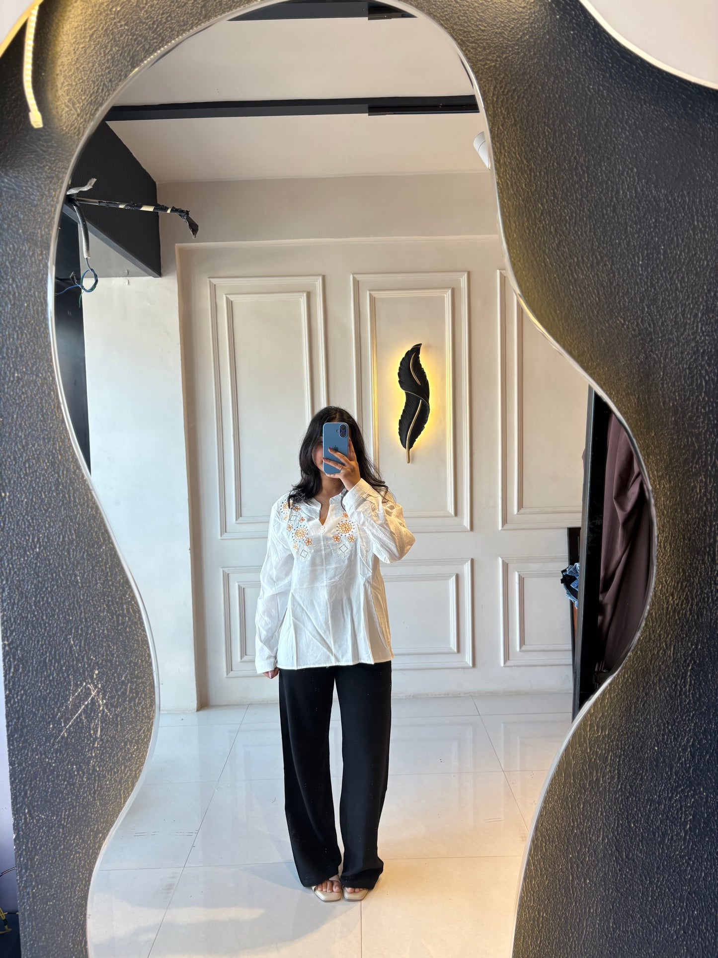 Short embroidery kurti