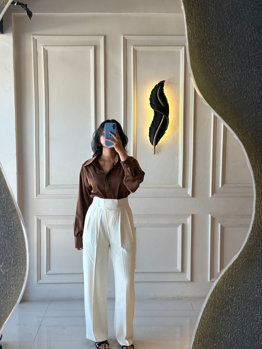 Clean Waist Tailored Trouser