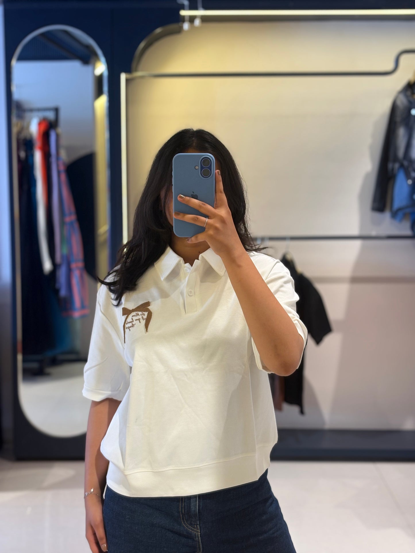 Bow Collared T-shirts